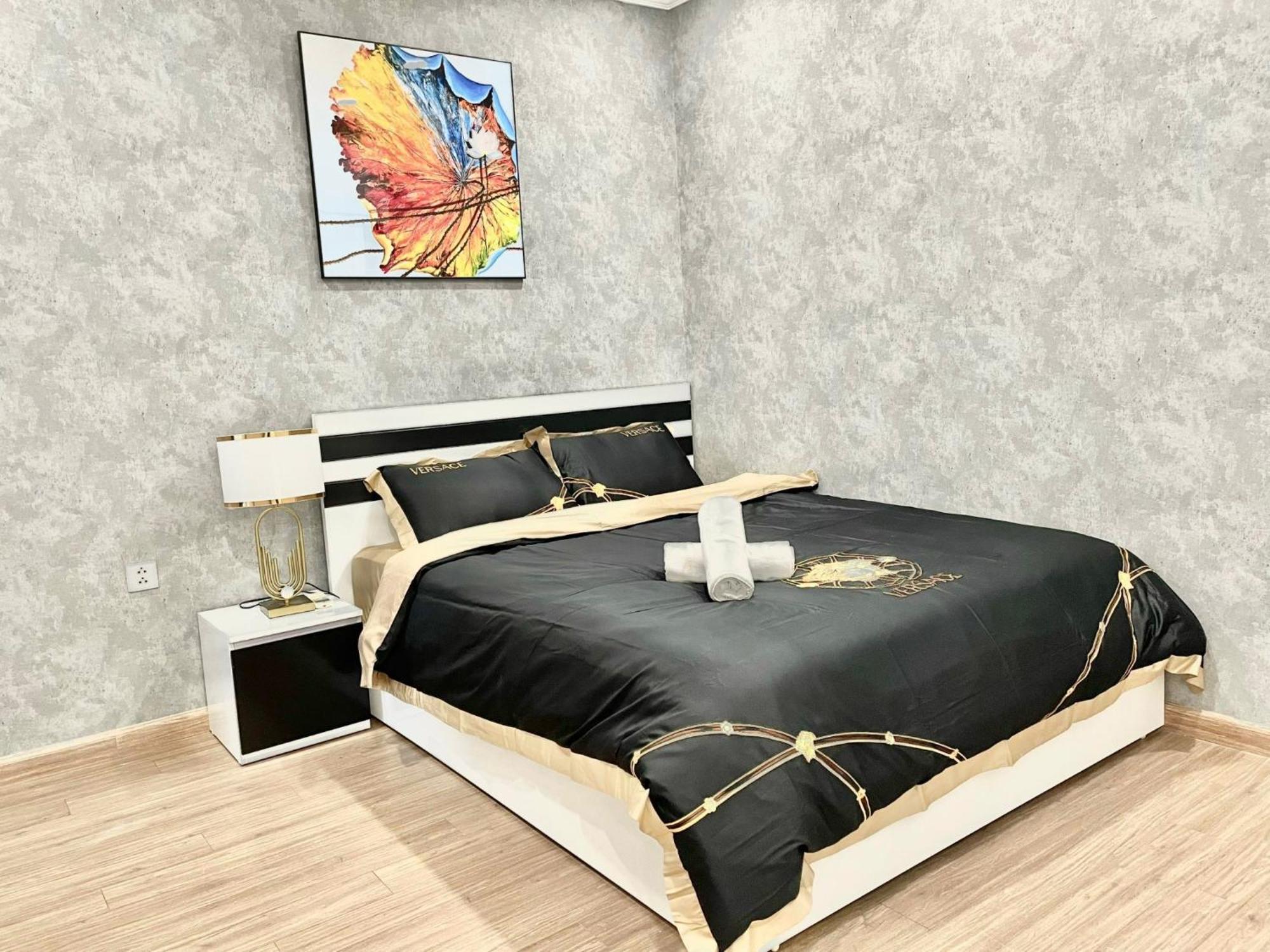 Kabi Homes - Luxury Apartment In Vinhomes Times City 하노이 외부 사진